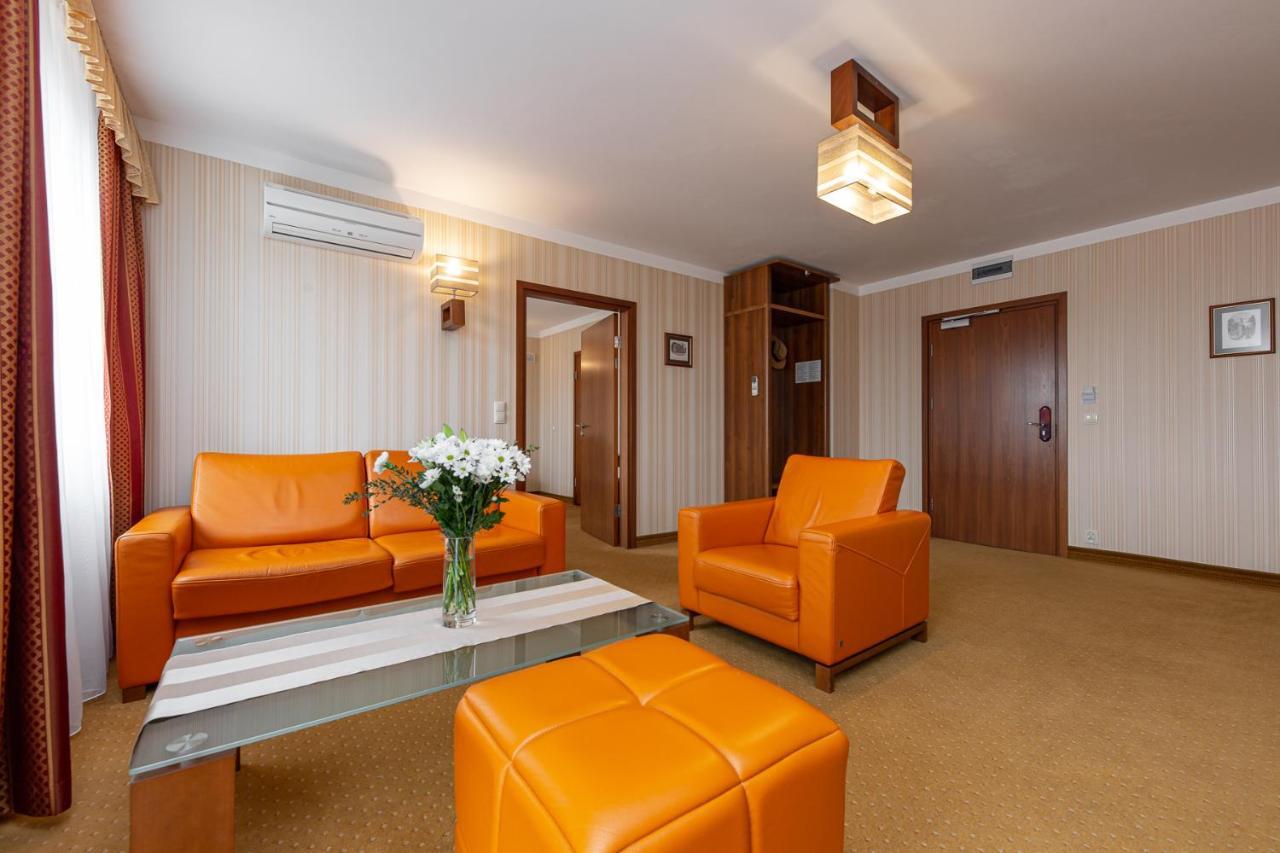 מיילנו Dworek Morski Spa & Wellness מראה חיצוני תמונה